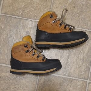 Timberland Grade School Euro Hiker Shell Toe Hiking Boot